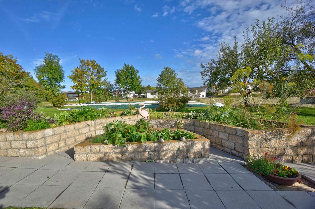 kleiner Bauerngarten