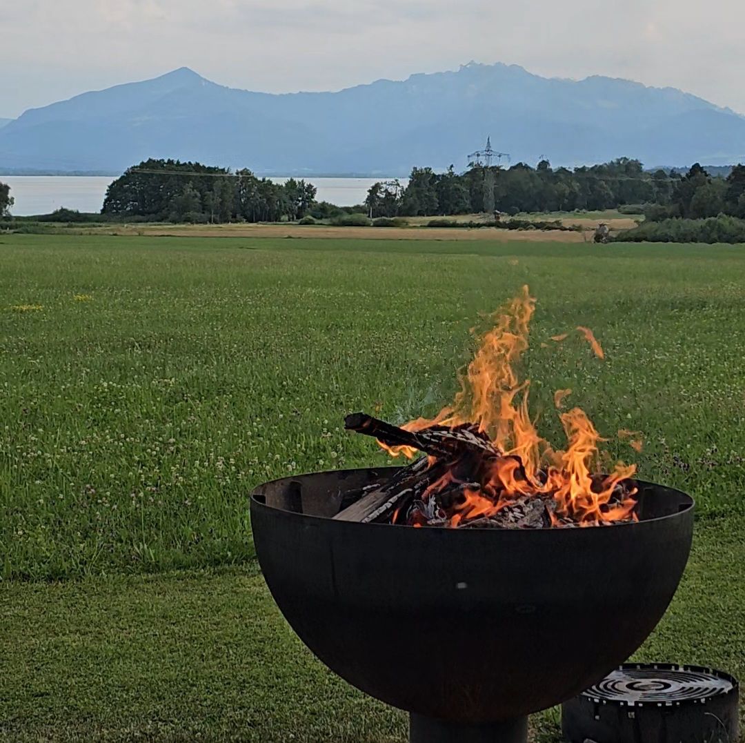 Feuerstelle & Grillplatz mit herrlichem Panorama