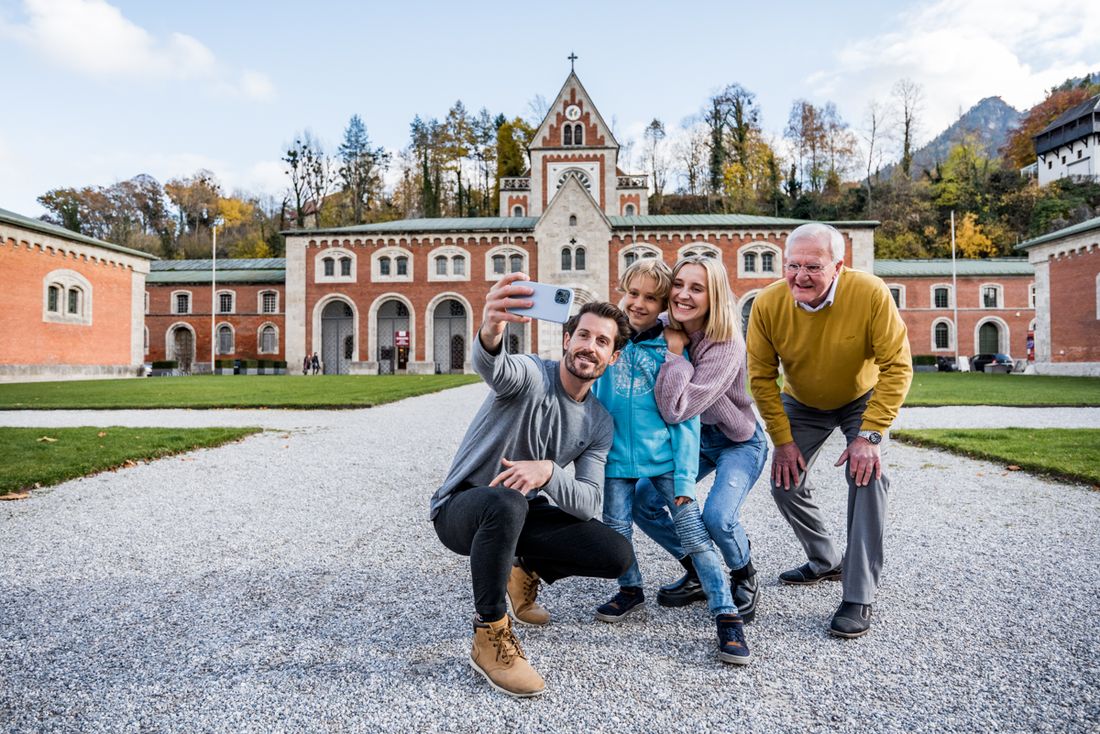 AS_Pressebild_Selfie_Familie