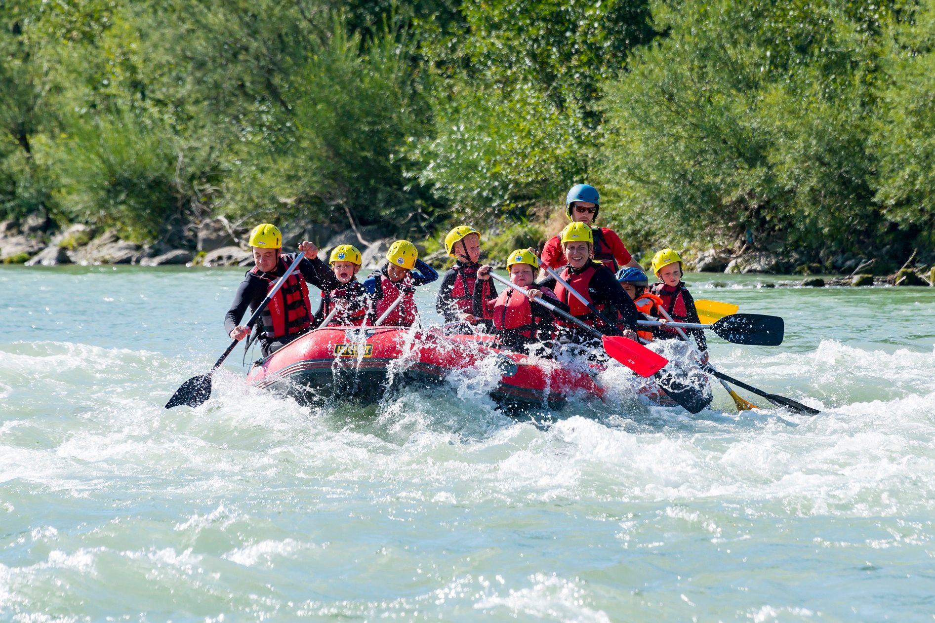 Kaiserwinkl Adventure Crew Rafting auf der Tiroler Ache