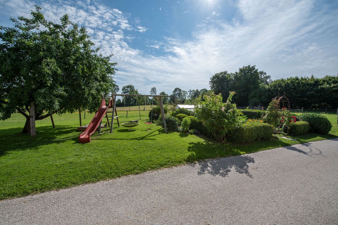 Spielplatz am Hof