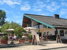 Restaurant-Café Hafenwirt, © Tourist-Info Seebruck