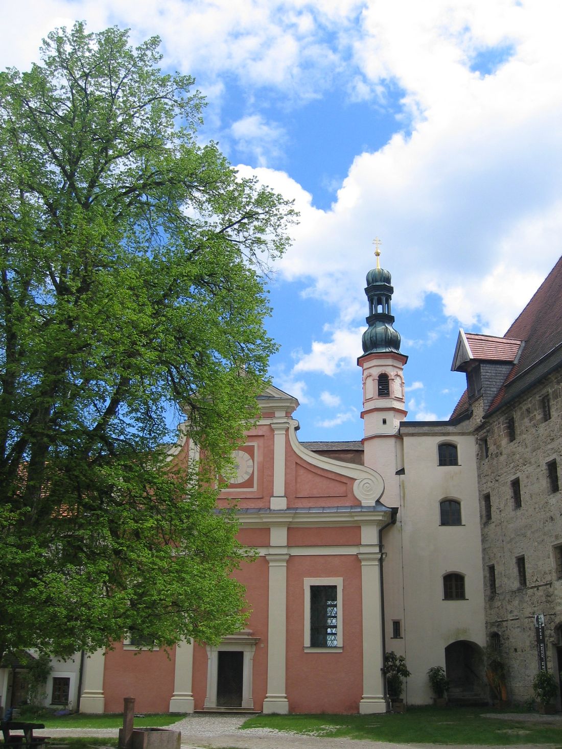 burg-tittmoning-michaelskapelle