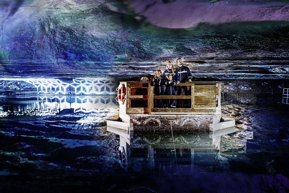 Salzbergwerk_Spiegelsee_Familie